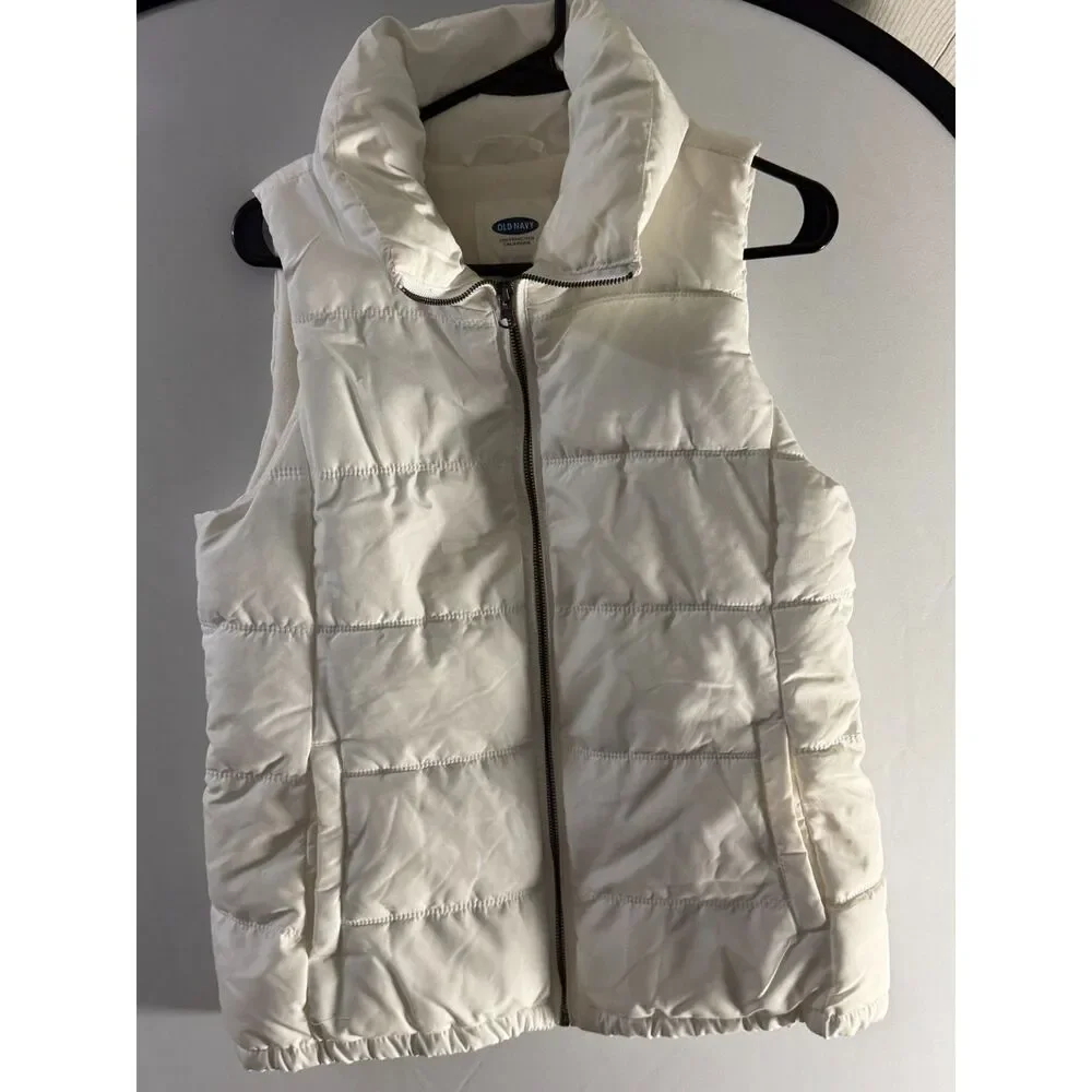 Old Navy Women’s Medium M White Puffer Vest Full Zip Quilted